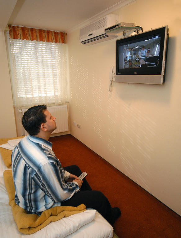 Hotel Bavaria Abda Luaran gambar